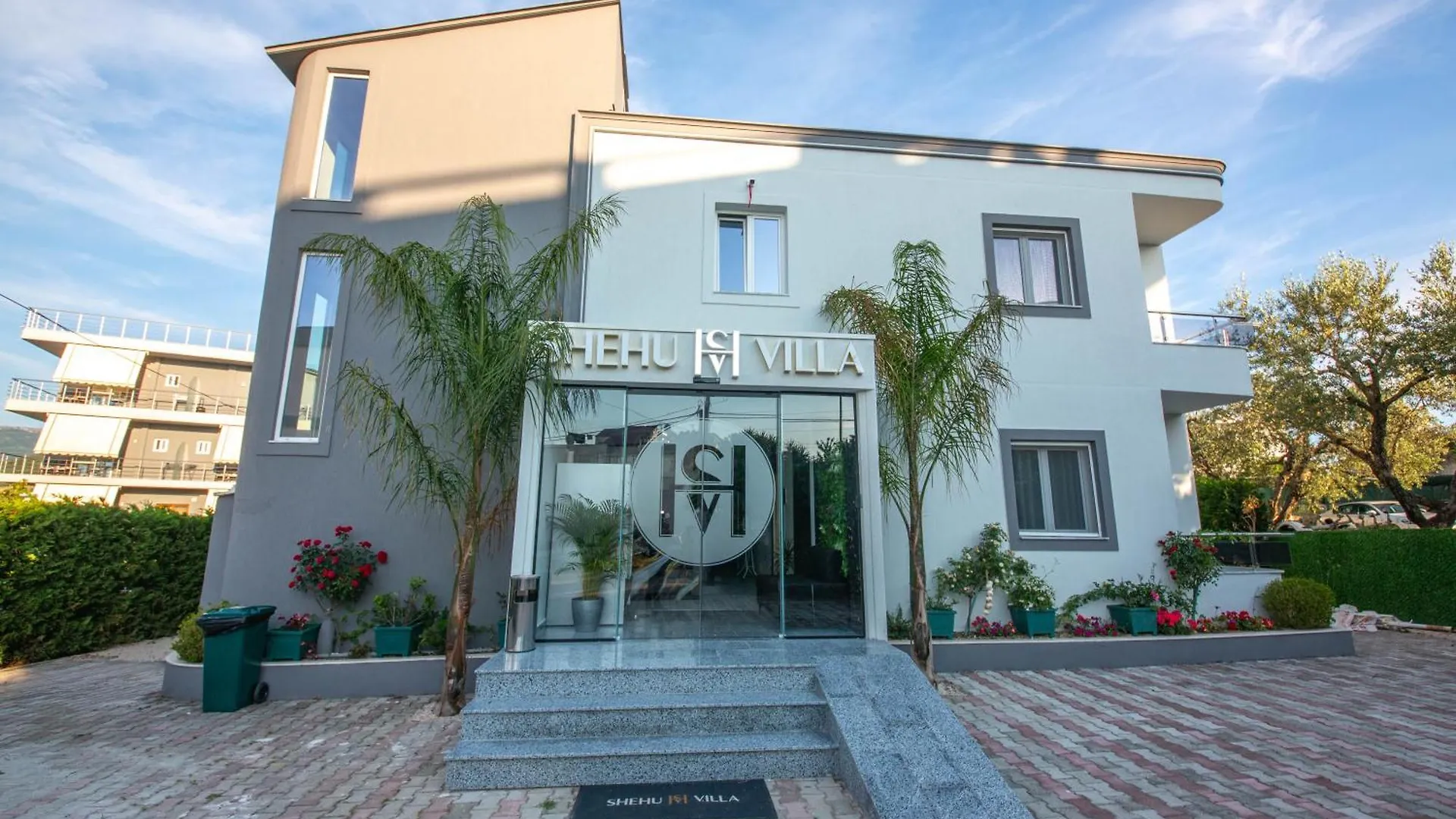 Shehu Villa Ksamil 3*,  Albania