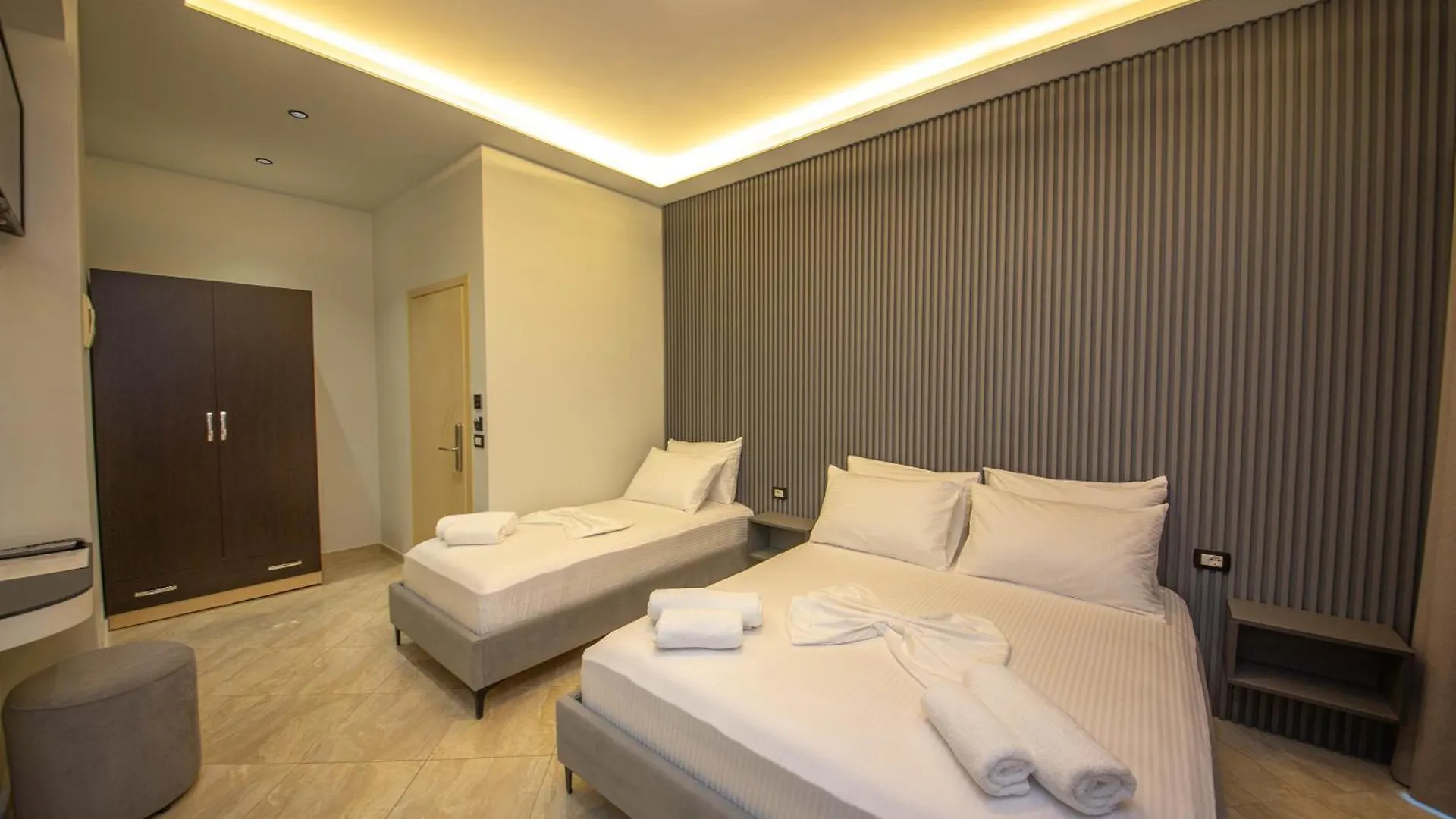 Shehu Villa Ksamil 3*,  Albania