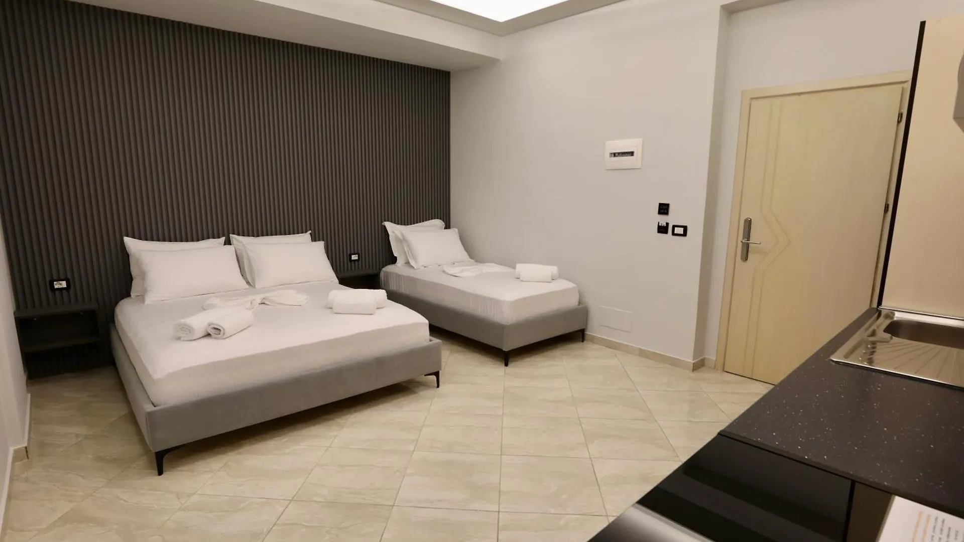 Shehu Villa Ksamil Hotel