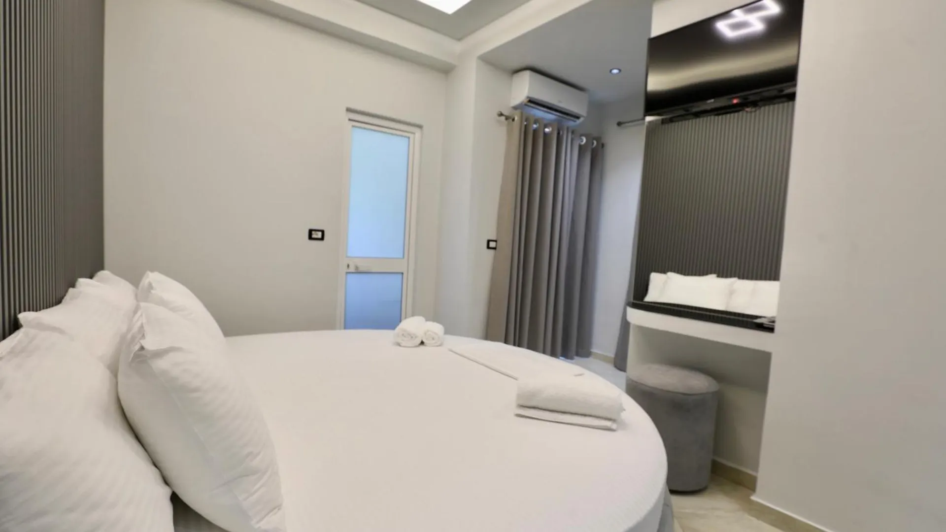 Shehu Villa Ksamil