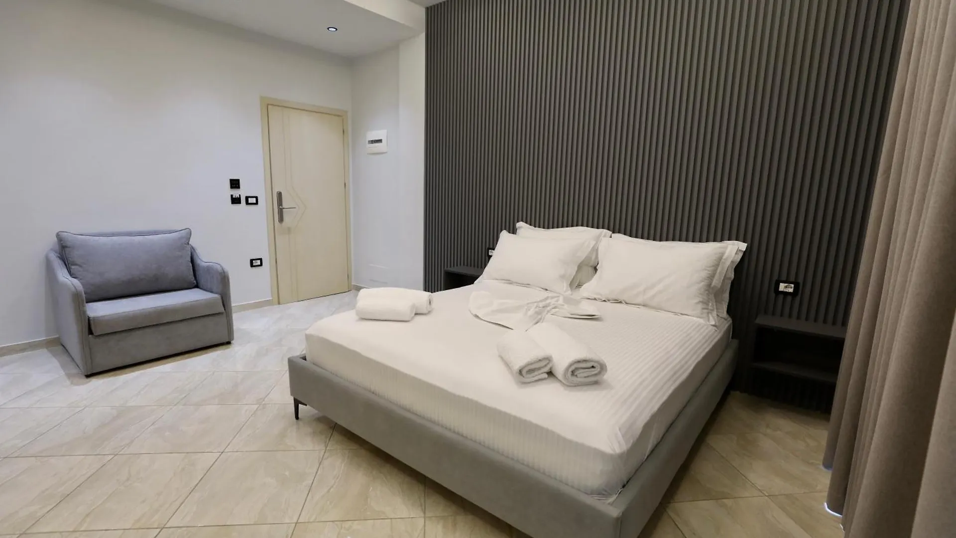 Shehu Villa Ksamil Hotel