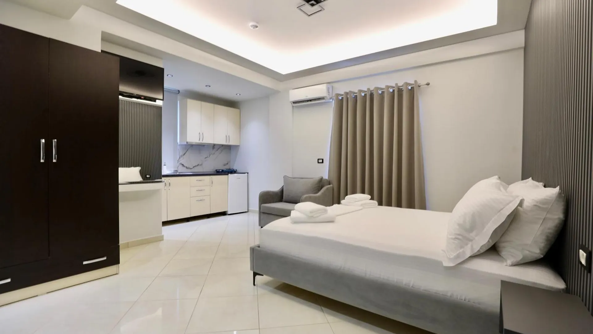 Shehu Villa Ksamil 3*,  Albania